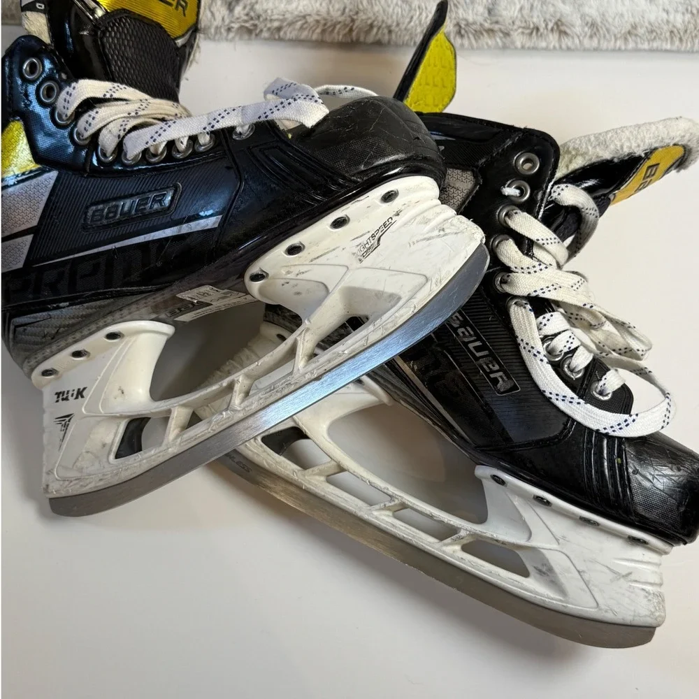 Bauer Supreme S53 Hockey Skates Size 6 Black Yellow‎
